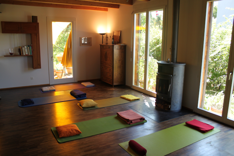 Wohnzimmeryoga